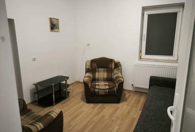 Casă cu 3 camere cu Teren 40 Mp în Central