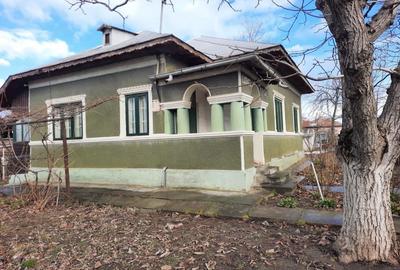Casă cu 4 camere cu Teren 2940 Mp în Dor Mărunt