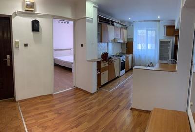 Apartament cu 2 camere decomandat în Cetate