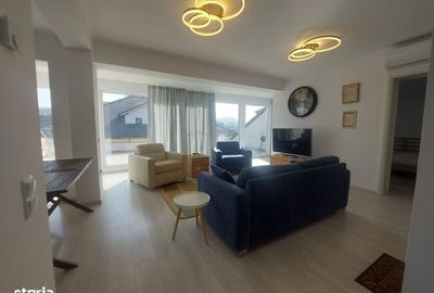 Apartament cu 4 camere în Tractorul