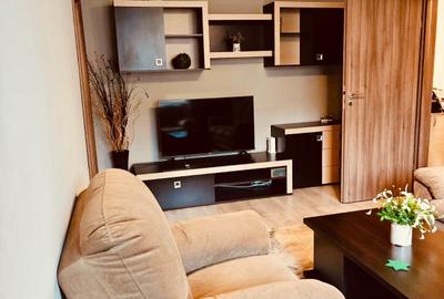 Apartament cu 2 camere semidecomandat, mobilat în Dristor