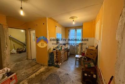 Apartament cu 2 camere decomandat, mobilat în Precista