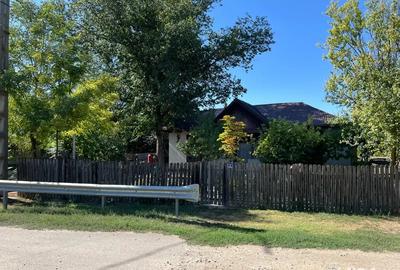 Casă cu 3 camere în Socoalele