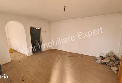 Spațiu comercial, de 589 mp, în Mușătești