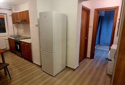 Apartament cu 2 camere decomandat în ICIL - 4