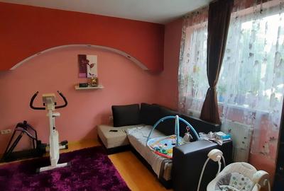 Casă individuală cu 7 camere cu Canalizare în Central - 14