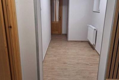Apartament cu 3 camere decomandat în Central - 2