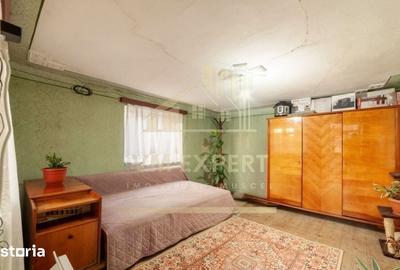 Casă cu 4 camere cu Teren 782 Mp în Central - 13