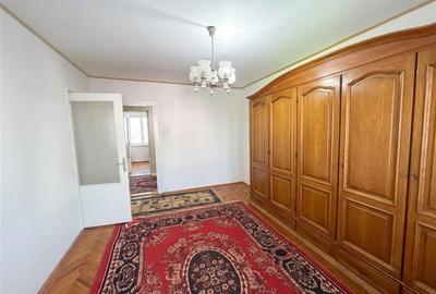 Apartament cu 2 camere decomandat în George Enescu