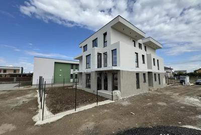 Apartament cu 3 camere decomandat, mobilat în Dumbrăvița - 2