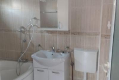 Casă cu 6 camere cu Teren 160 Mp în Central - 3