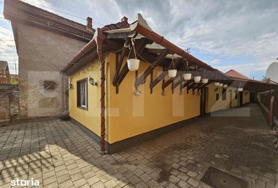 Casă cu 4 camere cu Teren 870 Mp în Central