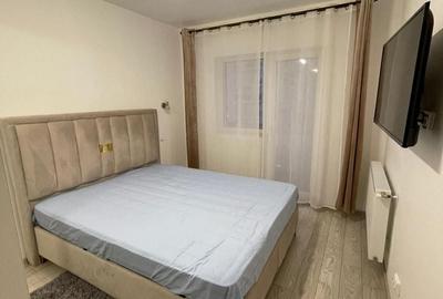 Apartament cu 2 camere nedecomandat în Runcu