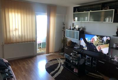 Apartament cu 3 camere decomandat în Central - 3