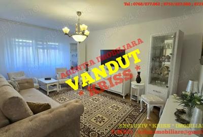 Apartament cu 3 camere decomandat în Exercițiu