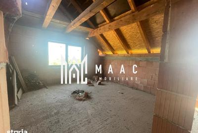 Casă cu 5 camere cu Teren 300 Mp în Cristian