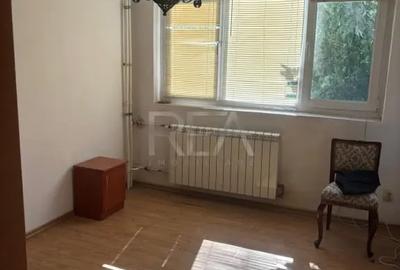 Apartament cu 2 camere semidecomandat în Gorjului