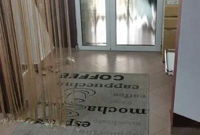 Apartament cu 2 camere semidecomandat în Prelungirea Craiovei - 5