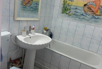 Apartament cu 3 camere decomandat în Energiei - 1