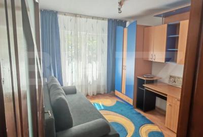Apartament cu 3 camere decomandat în Ștefan cel Mare