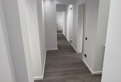 Apartament cu 4 camere decomandat în Calea Călărașilor - 3