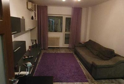Apartament cu 2 camere semidecomandat în Apărătorii Patriei - 1