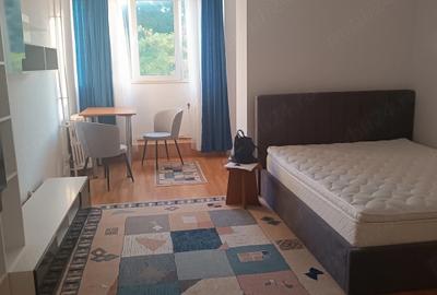 Garsonieră semidecomandată, mobilată în Mănăștur