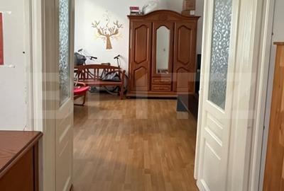 Apartament cu 2 camere semidecomandat, mobilat în Centrul Istoric