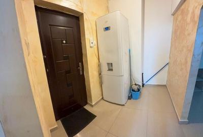 Apartament cu 2 camere semidecomandat în Republicii