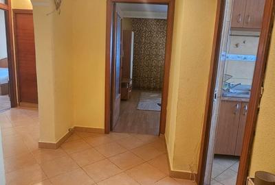 Apartament cu 3 camere decomandat, mobilat în Exercițiu - 7
