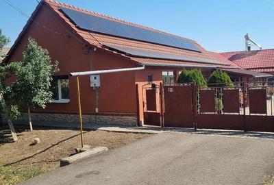 Casă cu Teren 1800 Mp în Tomnatic