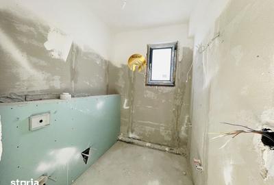 Casă cu 3 camere cu Teren 130 Mp în Central