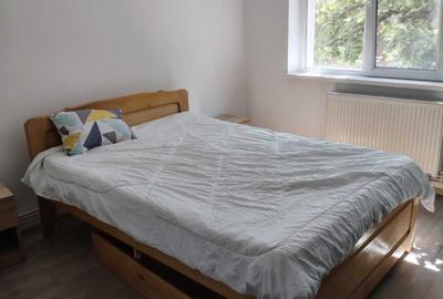 Apartament cu 3 camere semidecomandat în Podu Roș - 3