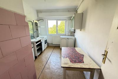 Apartament cu 3 camere decomandat în Medgidia - 4