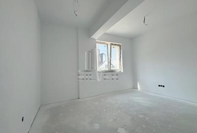 Apartament cu 3 camere semidecomandat în Florești - 9