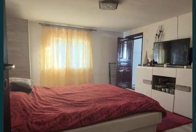 Casă cu 2 camere în Curtea de Argeș - 4