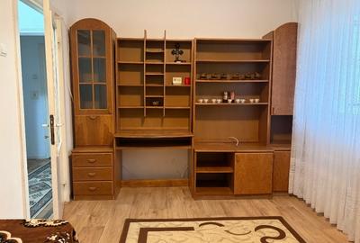 Apartament cu 2 camere decomandat în Mircea cel Bătrân