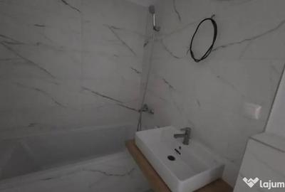 Apartament cu 2 camere semidecomandat în Lacul Tei