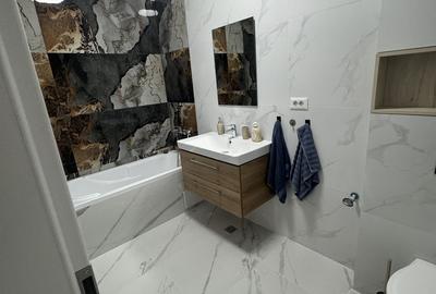 Apartament cu 3 camere decomandat în Nord