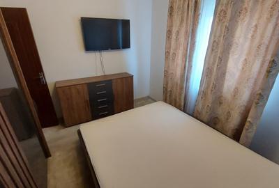 Apartament cu 3 camere decomandat în Palat - 3