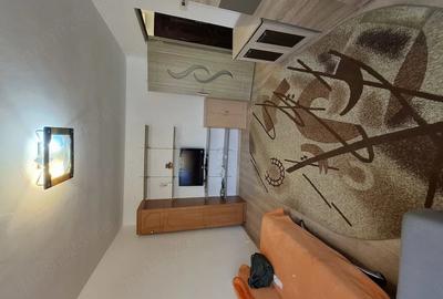 Apartament cu 2 camere decomandat în Govândari
