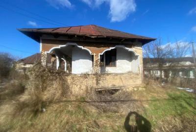 Casă cu 3 camere în Dumbrăvești - 3