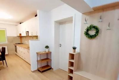 Apartament 3 camere, 90 mp zona Mihai Viteazu