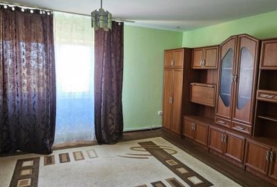 Casă individuală cu 8 camere cu Canalizare în Feleacu - 5