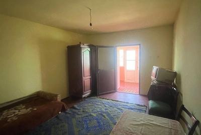 Casă cu 4 camere cu Teren 1430 Mp în Liebling - 3