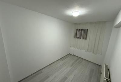 Apartament cu 3 camere decomandat în Central - 6