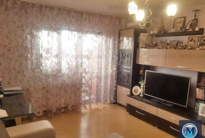 Apartament cu 3 camere decomandat, mobilat în Vest