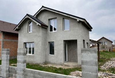 Casă cu 4 camere în Moșnița Nouă - 4