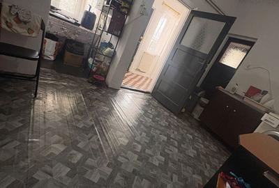 Casă cu 4 camere în Bănești - 6