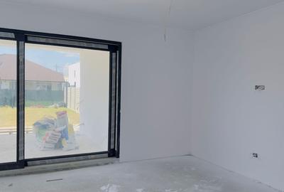 Duplex cu 5 camere cu Canalizare în Dumbrăvița - 4